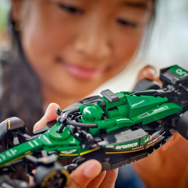 Aston Martin Aramco F1 AMR24 LEGO Speed Champions Rennauto