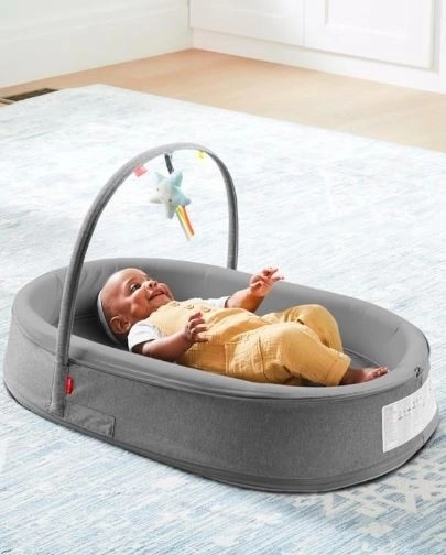 Baby-Nest Playful Retreat von SKIP HOP