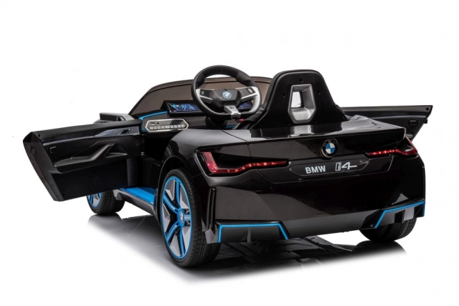 Elektrisches Auto BMW i4 4x4 schwarz