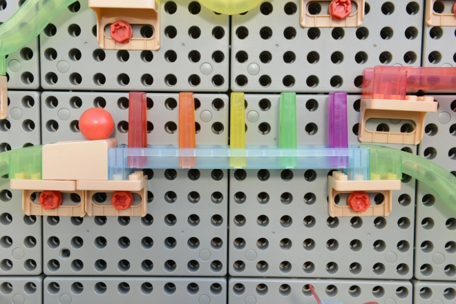 Masterkidz Konstruktion Set Kugelbahn für STAMM Tafel 120 Teile