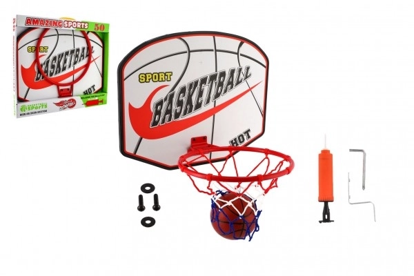 Basketballkorb aus Holz mit Ball und Pumpe