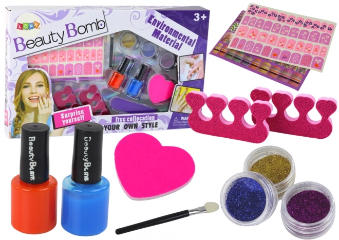 Beauty Bomb XXL Nagellack-Set mit Aufklebern