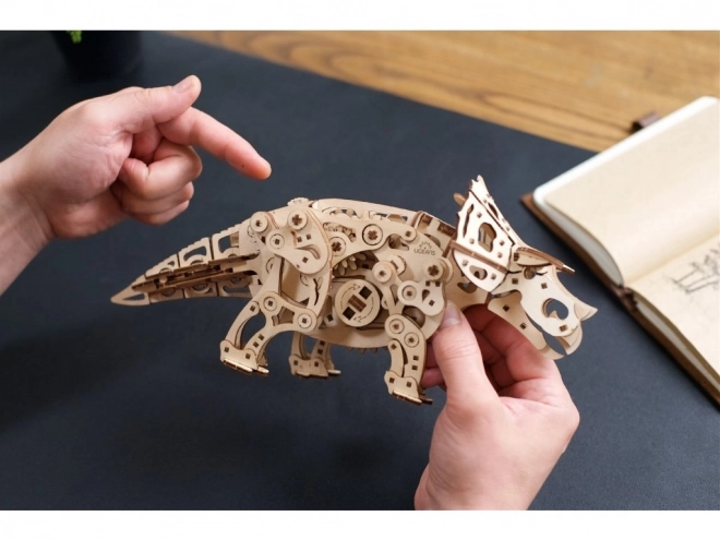 Ugears 3D Holzmechanisches Puzzle Triceratops