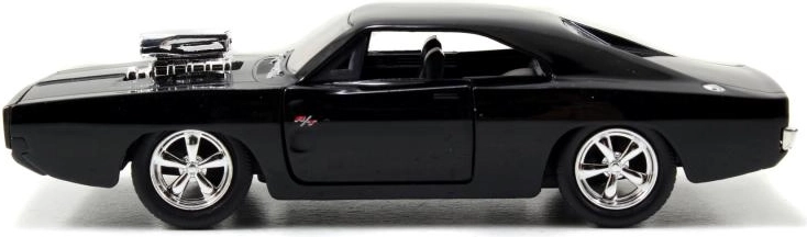 Metallkarosserie und freilaufende Räder