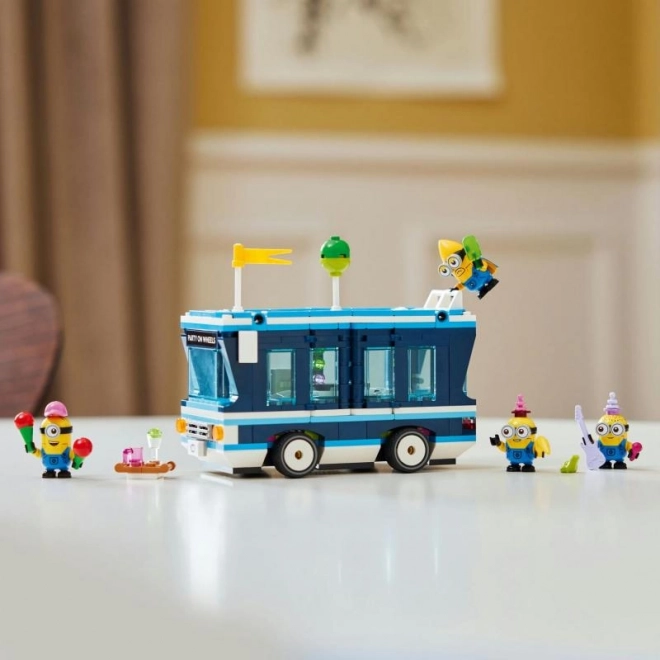 Lego Minions Partybus