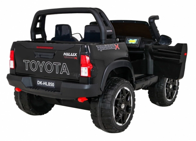 Fahrzeug Toyota Hilux Schwarz