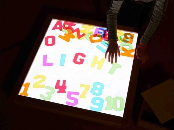 Masterkidz LED Lichtfeld Sensory Box