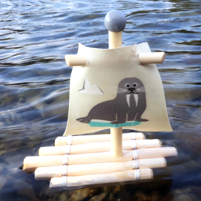Segelt und schwimmt wirklich
