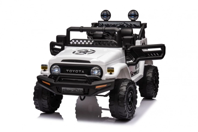Spielzeugauto mit Batterie Weiß Toyota FJ 4x4