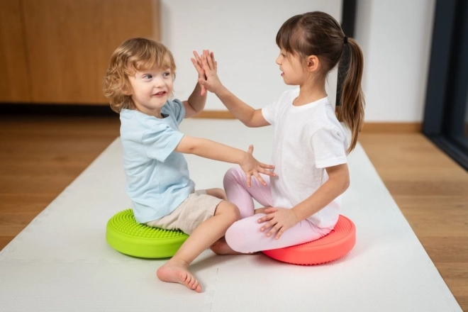 Spielerisches Gleichgewichtstraining für Kinder