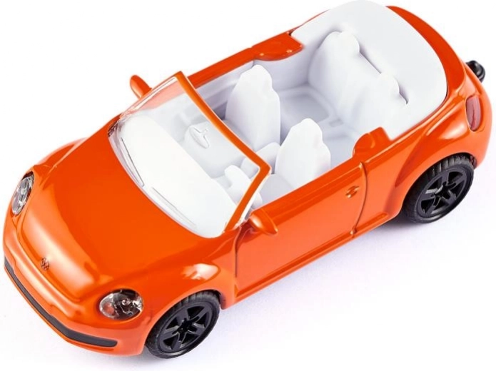 Stilvolles Cabrio und Geländemotorrad