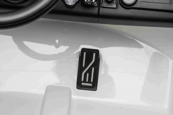 Range Rover SUV Hebebühne Weiß