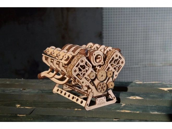 Ugears 3D Holzmechanik Puzzle V8 Motor