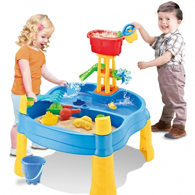 Spaß mit Wasser und Sand