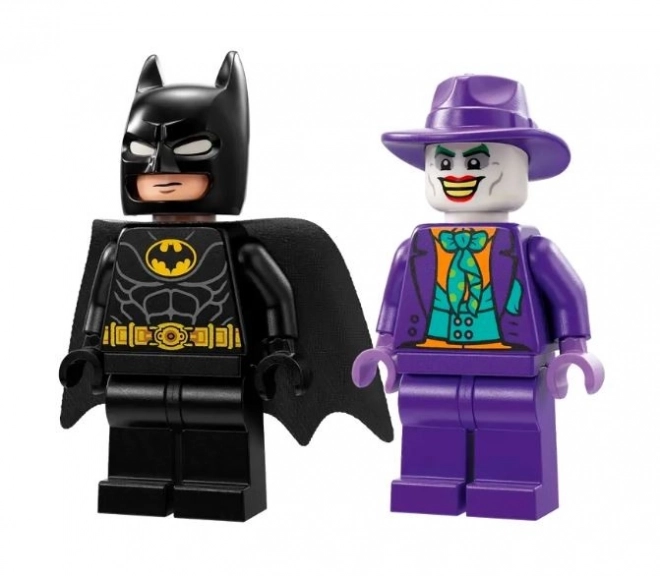 Batmobil: Batman™ gegen Joker™ LEGO® DC Set