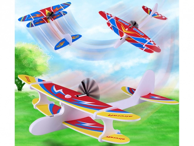 Leichtes Leuchtflugzeug mit Elektromotor