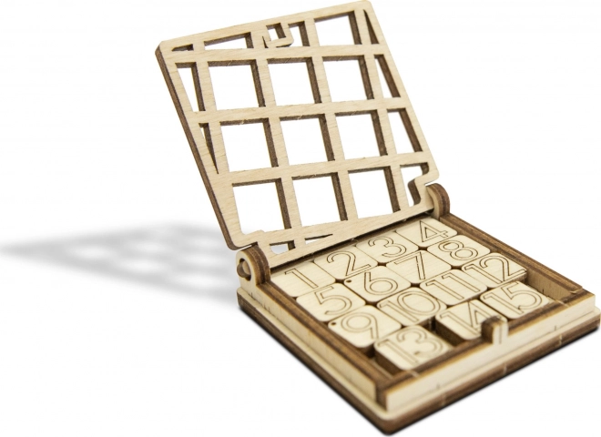 Holzpuzzle 3D Schiebespiel