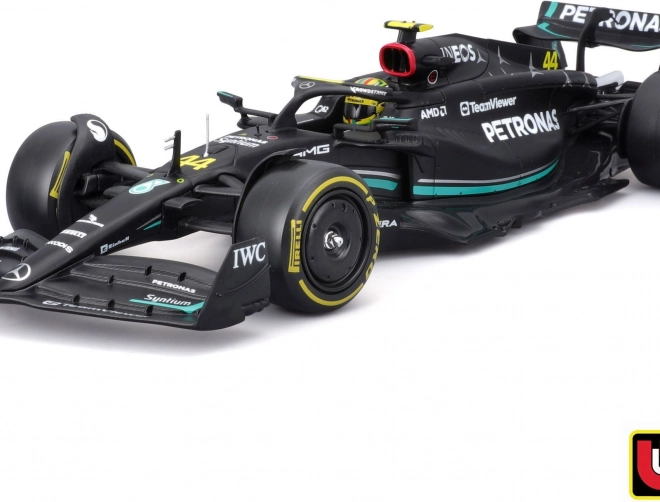 Bburago Mercedes-AMG Petronas F1 Modellauto