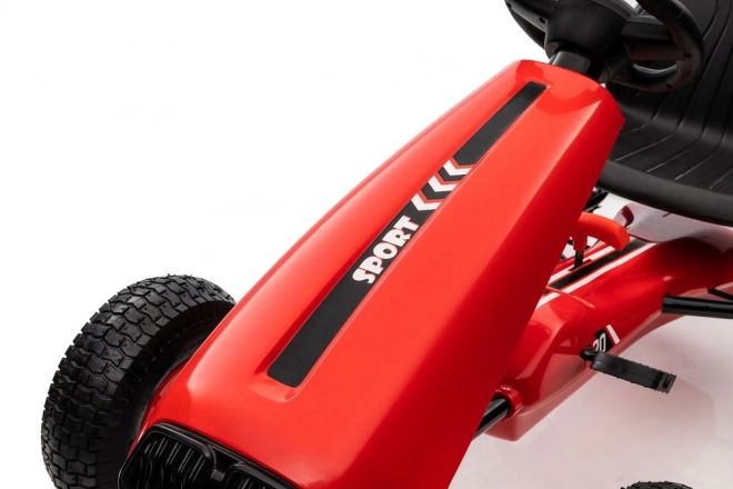 Roter Tretgokart für Kinder