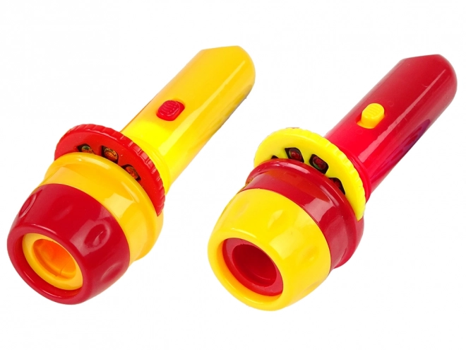 Projektor und Taschenlampe für Kinder mit 3 Wechselplatten