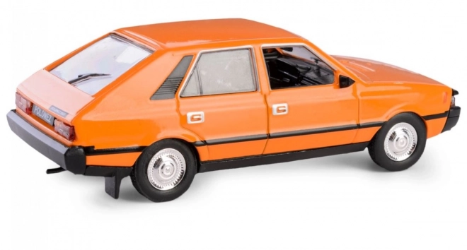 Klassisches FSO Polonez Modellauto - Orange