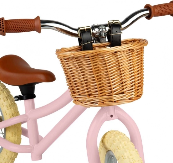 Stilvoller Flechtkorb für Kleinigkeiten