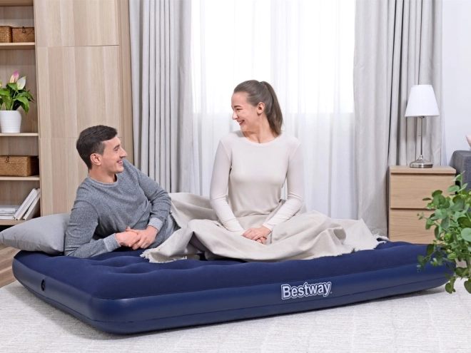 Aufblasbare Matratze für zwei Personen Bestway