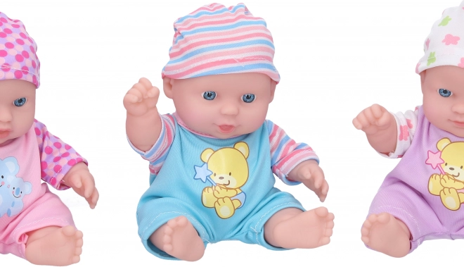 Süßes Baby mit Mütze