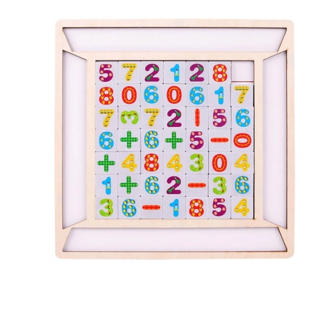 Holzpuzzle mit Zahlen