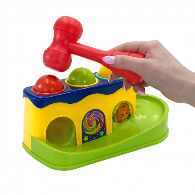 Bunte Holzklopfbank mit Hammer Montessori für Kleinkinder