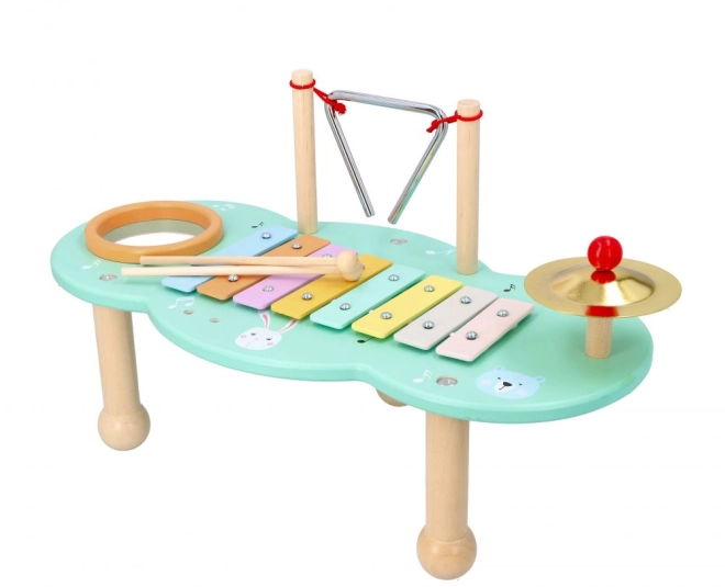 Musikzentrum auf stabilem Tisch