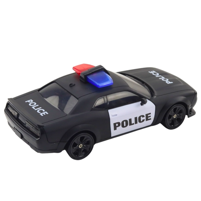 Renn-RC-Auto mit austauschbaren Polizeirädern