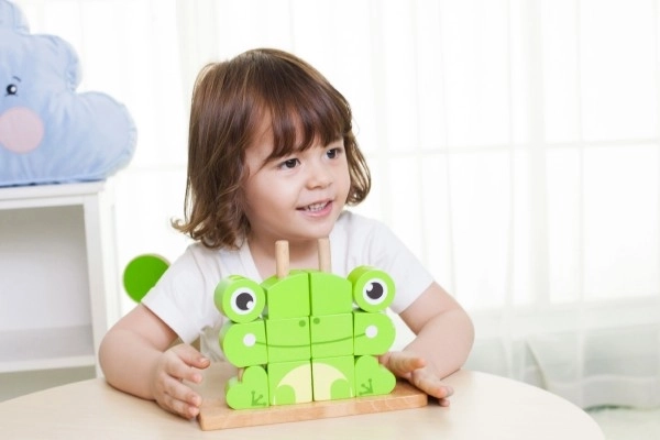 Holzpuzzle Frosch 17-teilig