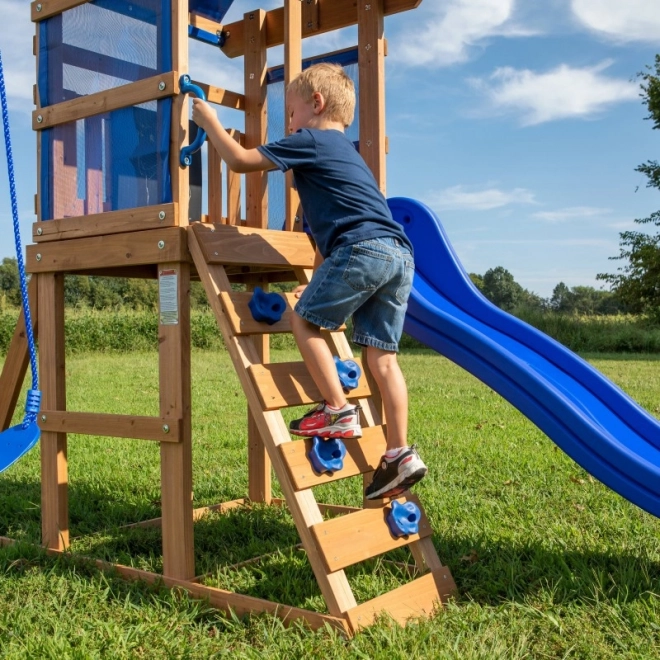 Holzspielplatz Aurora House mit Rutsche