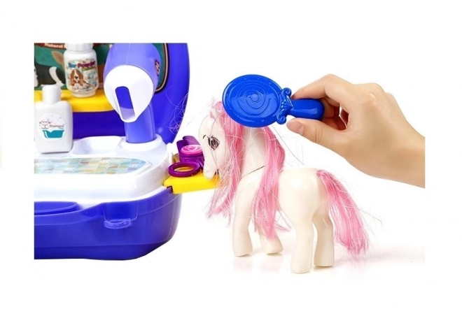 Pony Friseursalon im Koffer