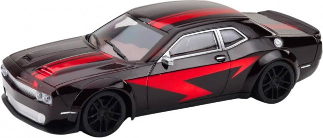 Schwarzes-rotes Sportwagen mit mechanischem Antrieb