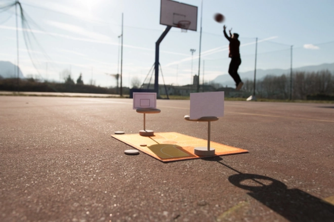 Milaniwood Skok! Basketballspiel