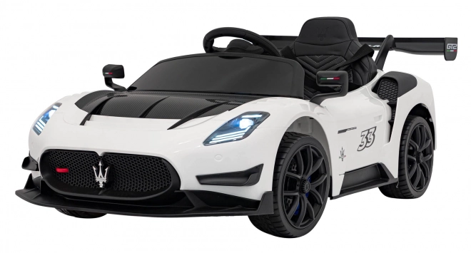 Maserati MC20 GT2 Weißes Fahrzeug