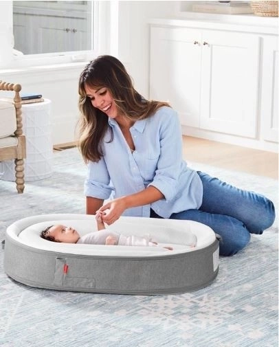 Baby-Nest Playful Retreat von SKIP HOP