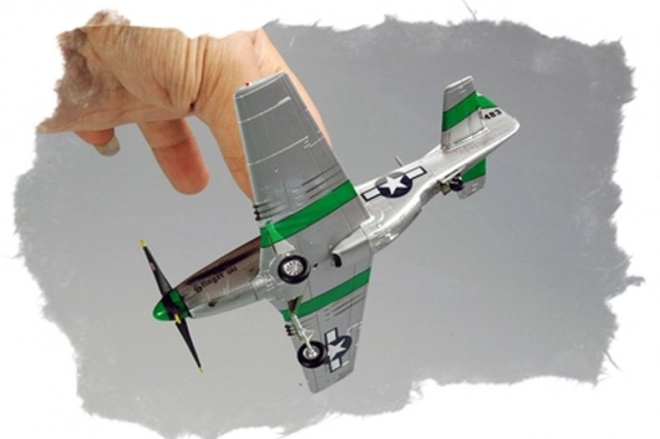 Plastikmodellflugzeug P-51D Mustang IV