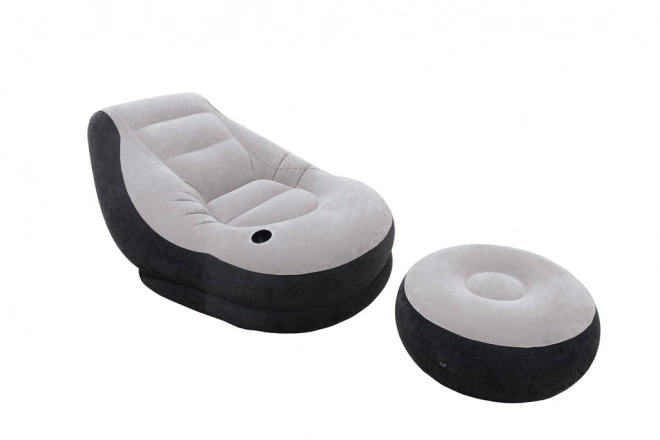 Aufblasbarer Sessel mit Hocker