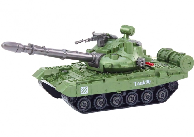 Grüner DIY-Panzer für Kinder mit zerlegbaren Teilen und Geräuschen