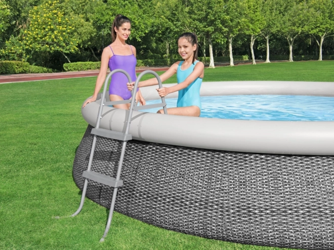 Bestway Metallpoolleiter 84 cm
