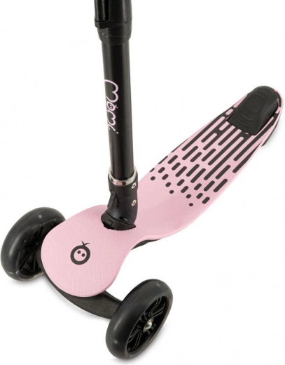 Stabile dreirädrige Konstruktion für die ersten Fahrten