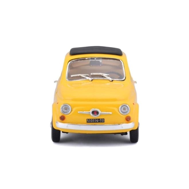 Klassischer Fiat 500 F Modellauto Gelb