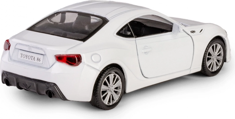 Metallkarosserie und Gummireifen