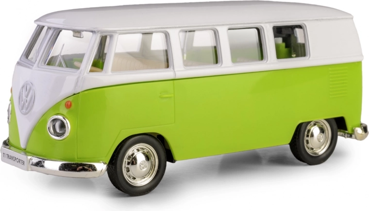 Öffnende Türen und detaillierter Innenraum