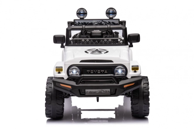 Spielzeugauto mit Batterie Weiß Toyota FJ 4x4