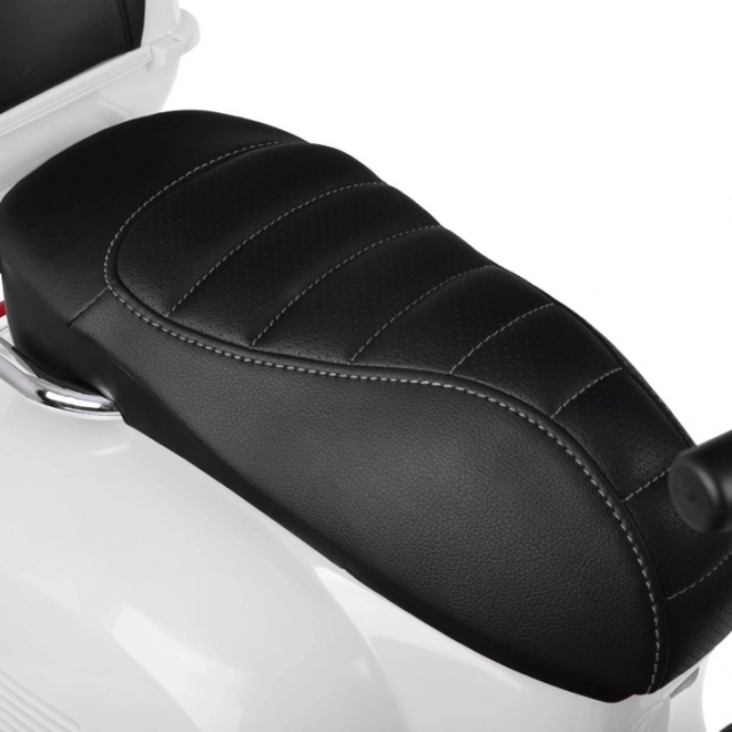 Elektrischer Vespa GTS Super Roller für Kinder – Weiß