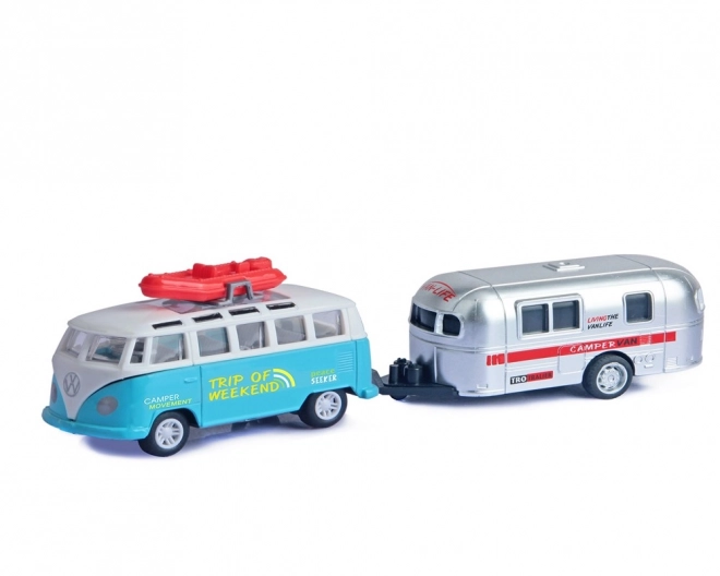 Minibus mit Anhänger